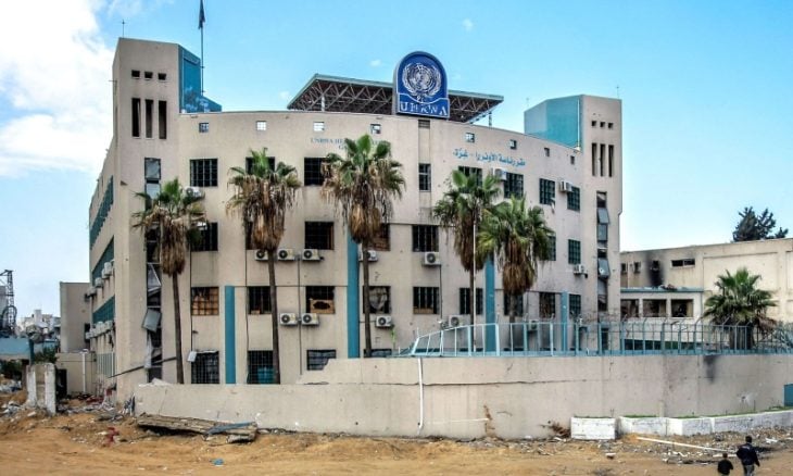 مدير الأونروا بالضفة الغربية: القوانين الإسرائيلية الجديدة تقوض عملنا