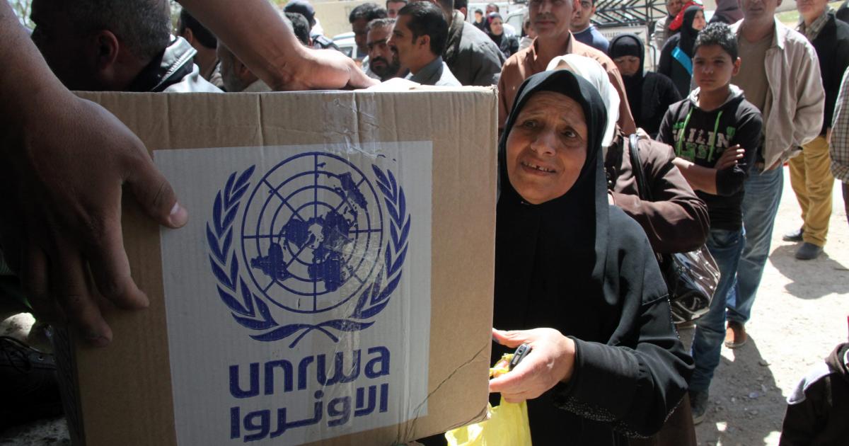 "الأونروا": مخزون الإمدادات الإنسانية آخذ بالنفاد في القطاع 