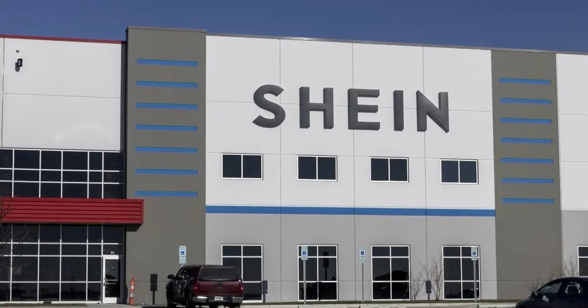 الاتحاد الأوروبي يهدد “شي إن” بالغرامات ويطالبها بالامتثال لقوانين حماية المستهلك
