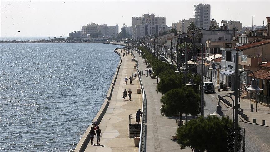 صحيفة بقبرص: ظاهرة شراء الإسرائيليين لأراضي الجزيرة تتصاعد