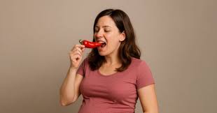 لماذا يجب على الحامل  تناول الفلفل الحار  ؟ 