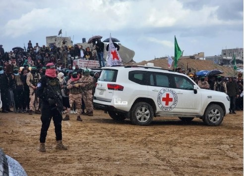  مسؤولون إسرائيليون:  اقترحنا هدنة طويلة الأمد في غزة مقابل إعادة نحو نصف الرهائن