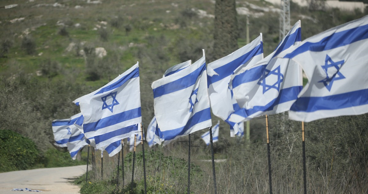 تقرير ل"واثق نيوز" : "الهوية البصرية"... هدف جديد يسعى الاحتلال لتثبيته على ارض الواقع 