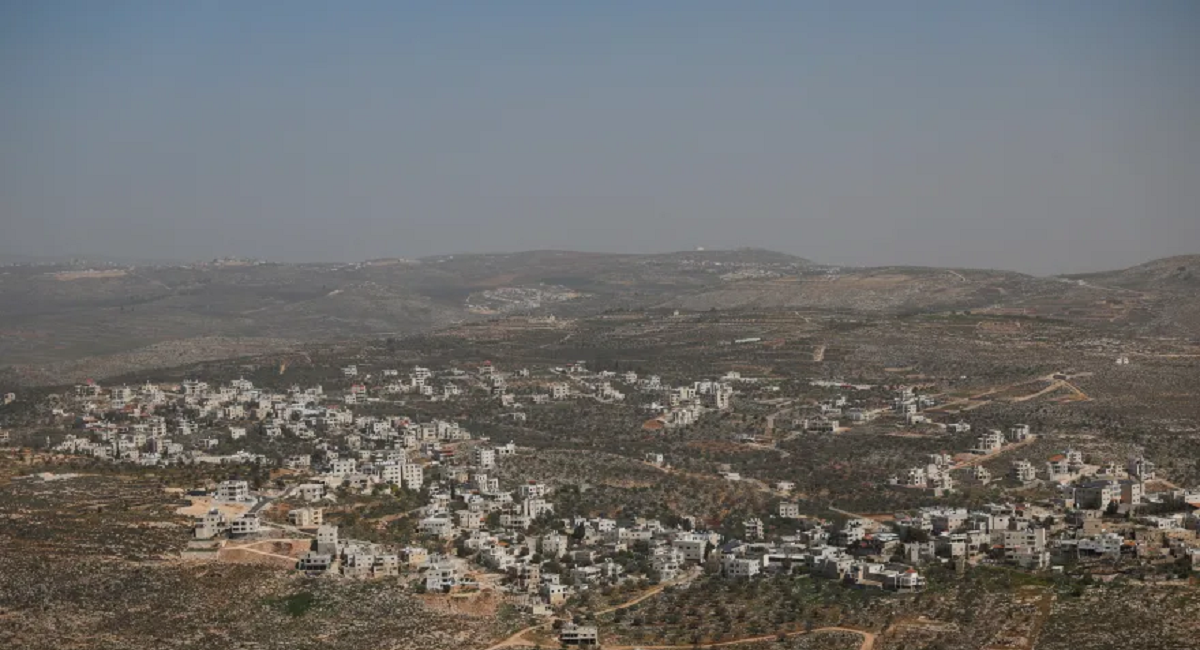 دبلوماسيون: فرنسا وحلفاؤها يبحثون زيادة الضغط على إسرائيل بشأن الضفة