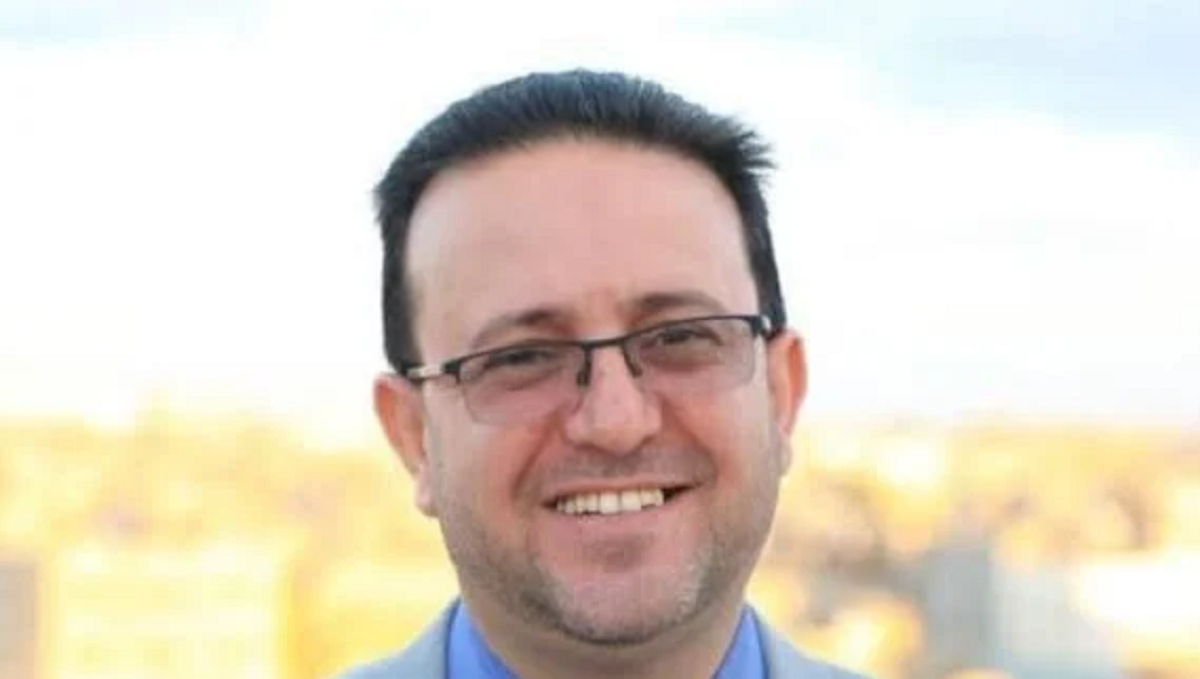  مروان السلطان الطبيب  الذي تابع مرضاه حتى النهاية وقتلته إسرائيل مع عائلته 