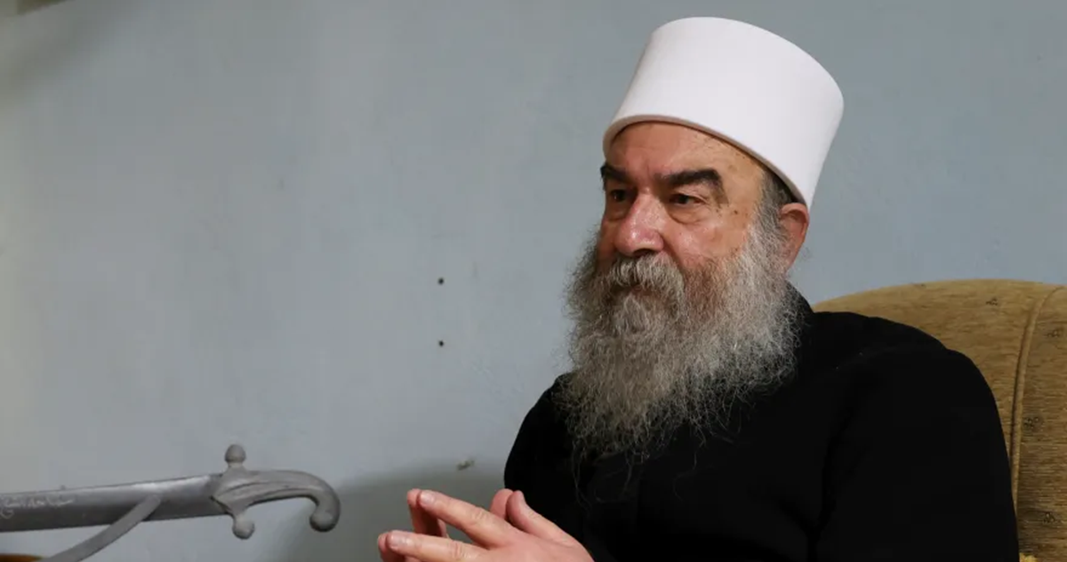 تقرير اخباري : العنف الطائفي في سوريا يهدد بتقسيم البلاد رغم انجازات الشرع الدبلوماسية