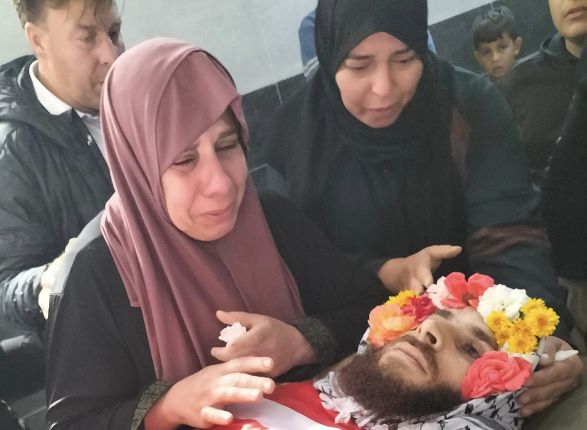    أحمد معين أحمد العالم ... شهيد معركة "طوفان الأقصى" *اعتقل في شهر(10)،وارتقى في شهر(10) عند الساعة العاشرة والنصف، وفي اليوم العاشر من المعركة 