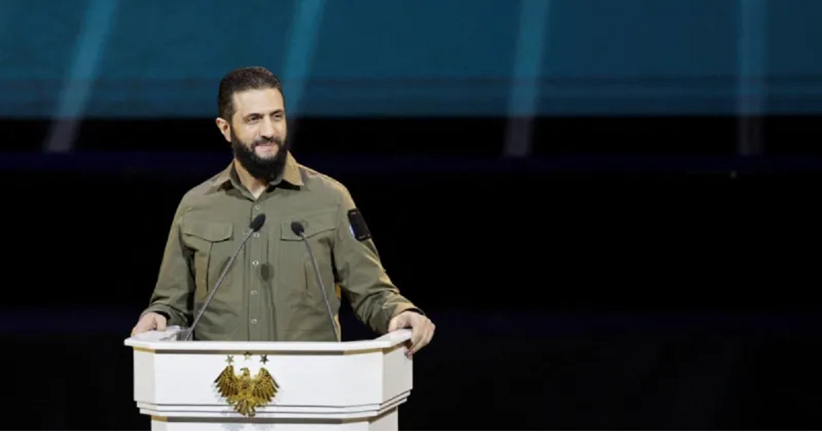 كيف انتزع الشرع السيطرة على مناطق من الأكراد مع إبقاء أمريكا في صفه ؟