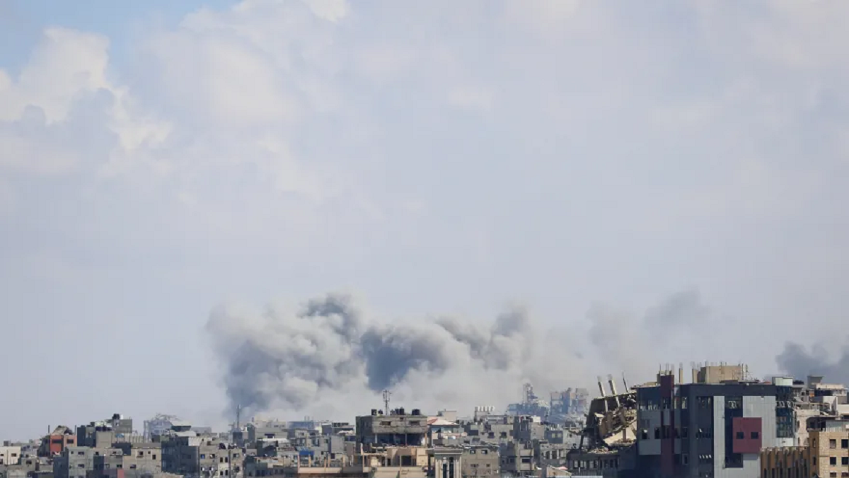 الصليب الأحمر يعلق عملياته بمدينة غزة  