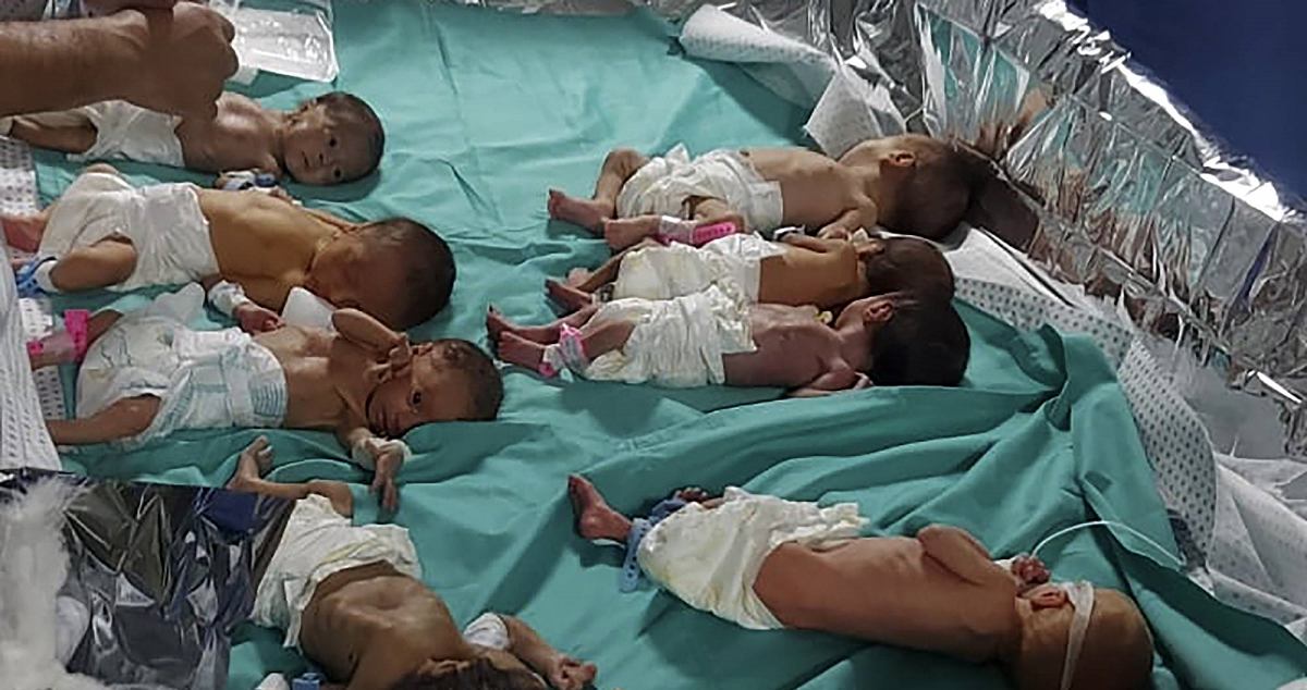 أطباء غزة يضطرون لزيادة عدد المبتسرين بالحضانة الواحدة في مواجهة شبح نقص الوقود