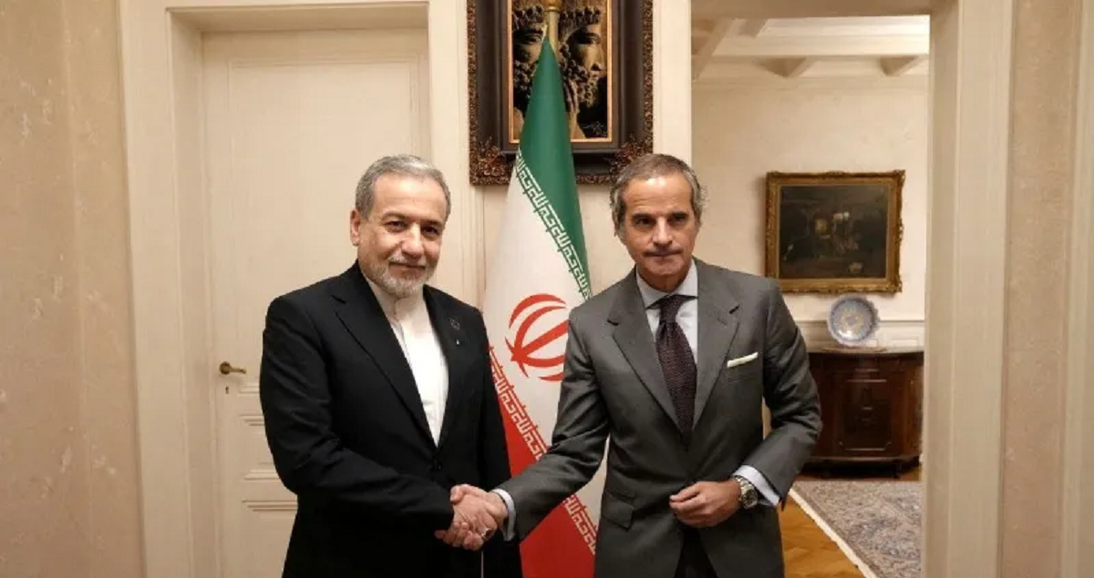 وزير الخارجية الإيراني: إحراز تقدم في المحادثات مع أمريكا