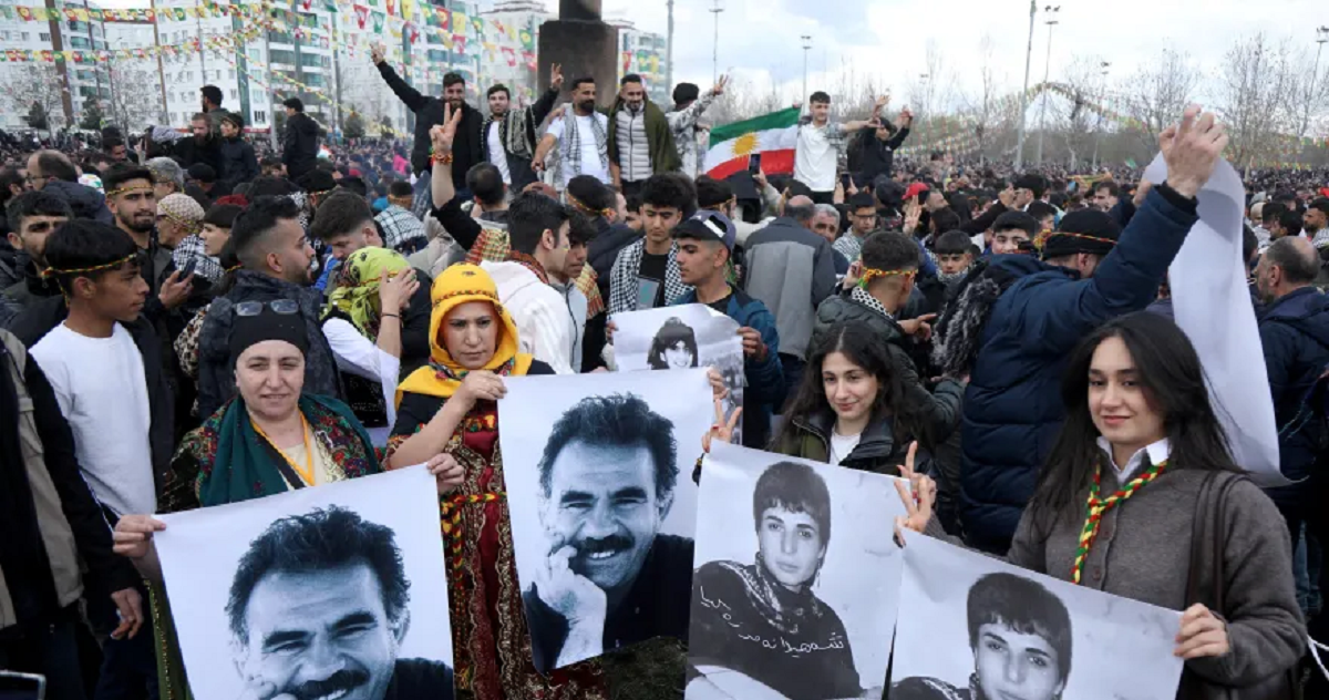  أوجلان : الكفاح المسلح انتهى 