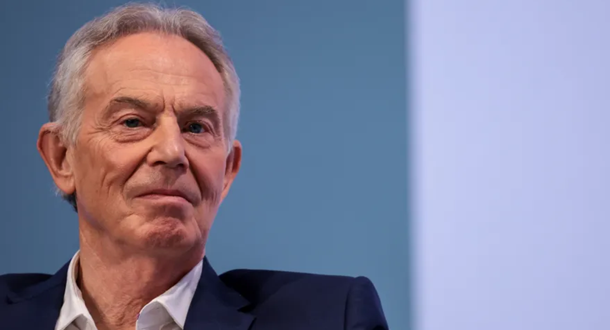 صحيفة : بلير يتطلع للعب دور رئيس في غزة ضمن خطة ترامب للسلام