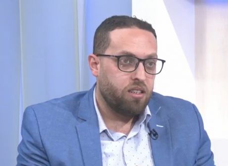 حين يُسوِّق العالم الأمل في المريخ ويتغاضى عن إبادة فلسطين