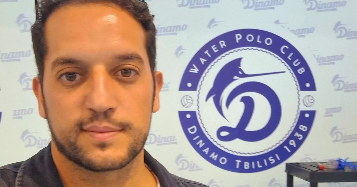 المدرب فادي عويسات يحصل على لقب اول مدرب "عربي-فلسطيني بكرة الماء"