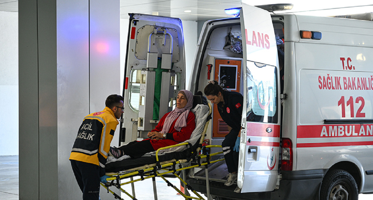 وصول 4 جرحى فلسطينيين من غزة الى تركيا لتلقي العلاج