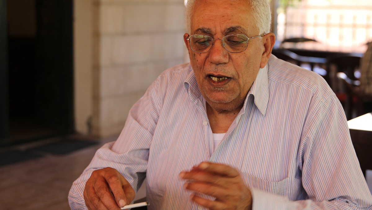 فظيعةٌ وسخيفةٌ ولا تُعجب أحداً