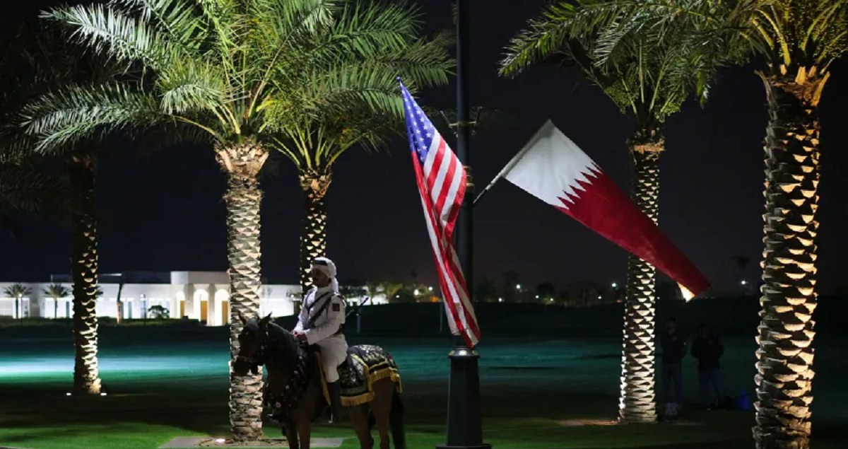 تحليل : قطر تحاول الموازنة بين الطموحات الدبلوماسية والتجارية