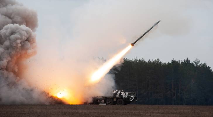 إسرائيل تعترض صاروخا أطلق من اليمن  