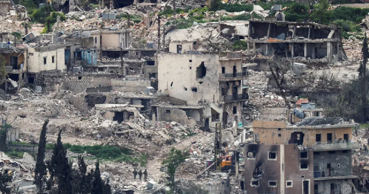 سياسي لبناني : إسرائيل نفذت أعمال تدمير متفاوتة في 39 قرية بالجنوب .. وتل ابيب تحذر من عودة السكان لأكثر من 50 قرية