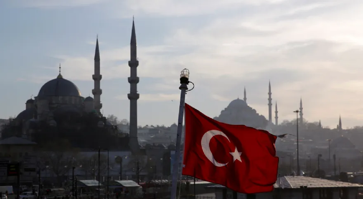 مسؤول : تركيا تتابع تقارير عن حصول قبرص على منظومة دفاعية إسرائيلية