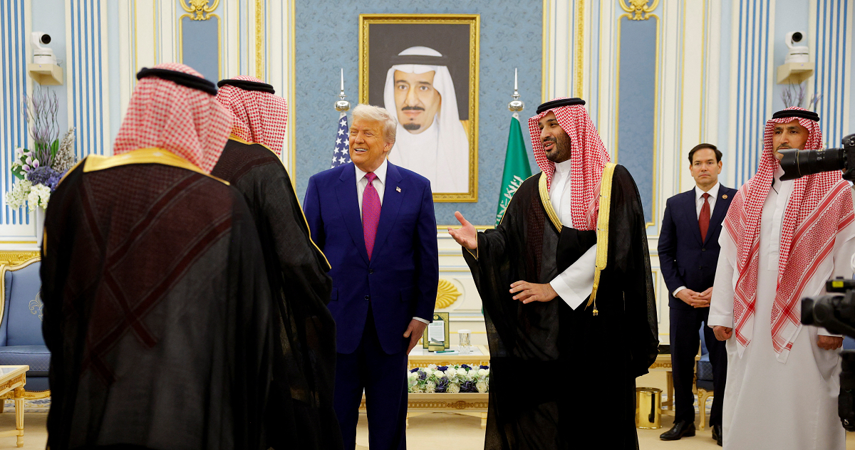 محللون إسرائيليون : واشنطن تعيد رسم تحالفاتها الإقليمية  .. وإسرائيل تخسر موقعها