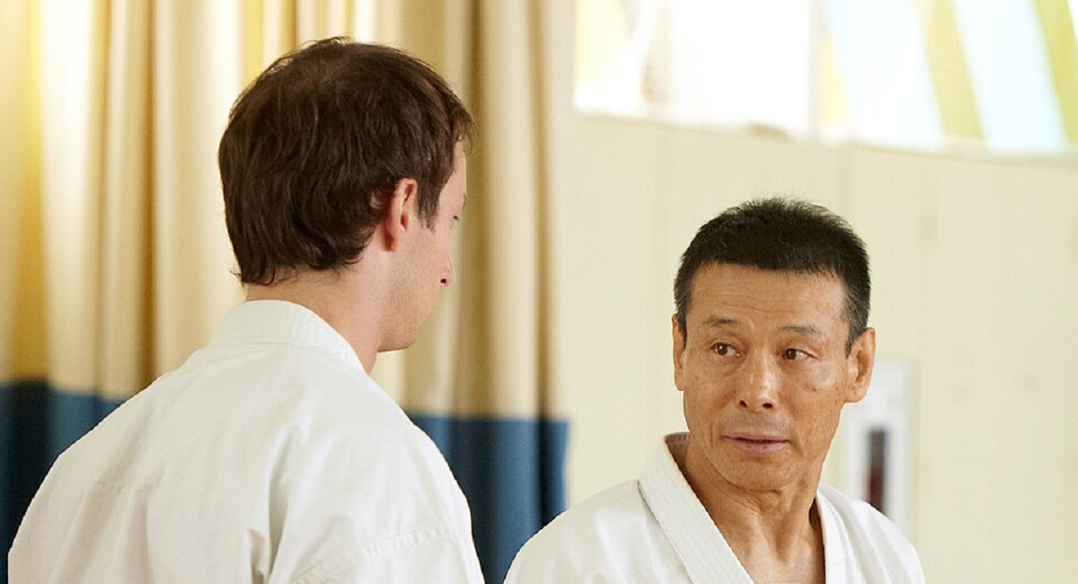 سينسي ياهارا  ... مسار حافل 