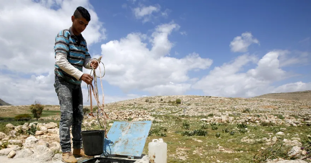 المستوطنون  يعطلون  بئر المياه رقم "6" في عين سامية 