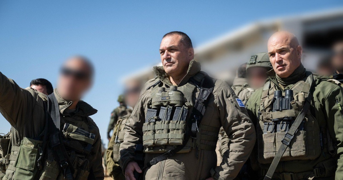 إذاعة الجيش : زامير رسم ملامح خطة عسكرية واسعة للسيطرة على قطاع غزة 