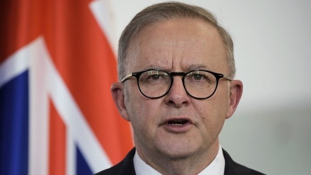 رئيس الوزراء الأسترالي يطالب ترامب بتوضيح أهداف الحرب على إيران