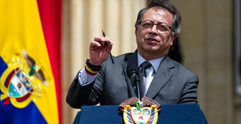 الرئيس الكولومبي: اضطرابات الشرق الأوسط بدأت بقصف الأطفال الفلسطينيين