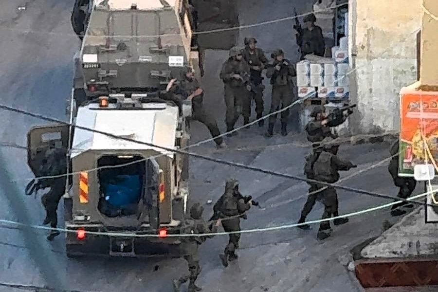 إصابة طفل برصاص الاحتلال في عنزة