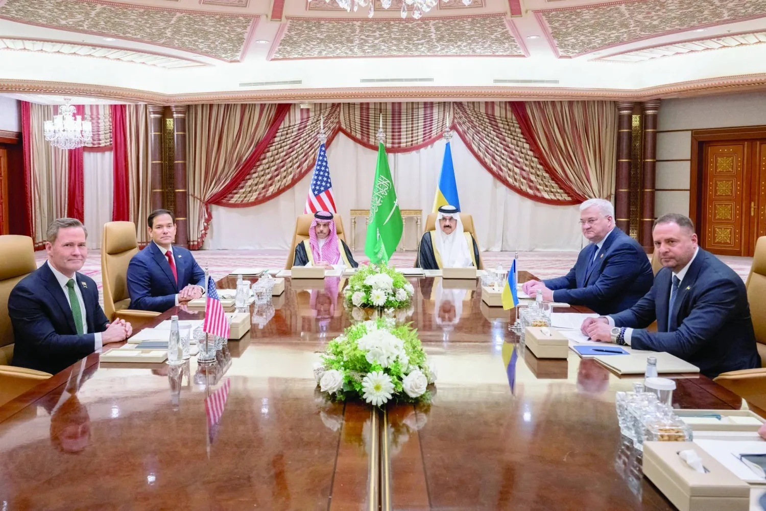 مفاوضات في الرياض بين كييف وواشنطن لبحث هدنة أوكرانيا