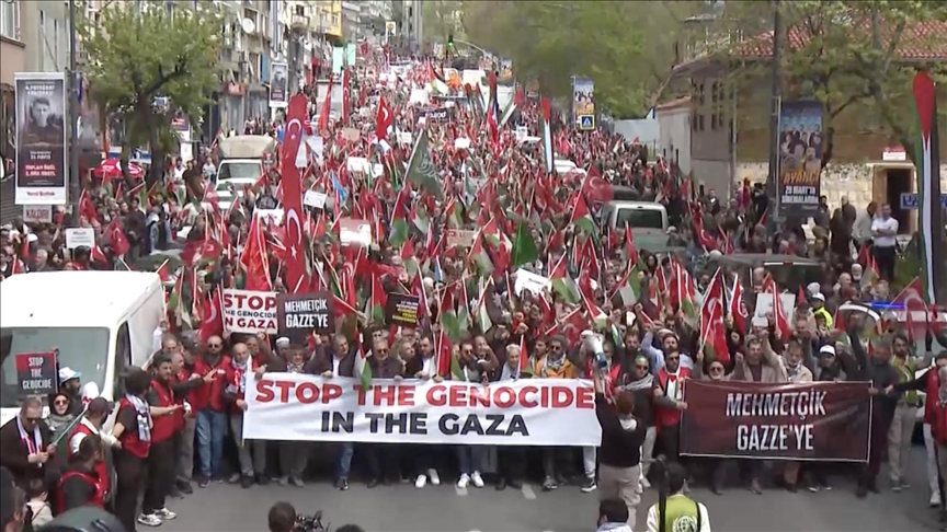 تظاهرة حاشدة في تونس تضامنا مع شعبنا 