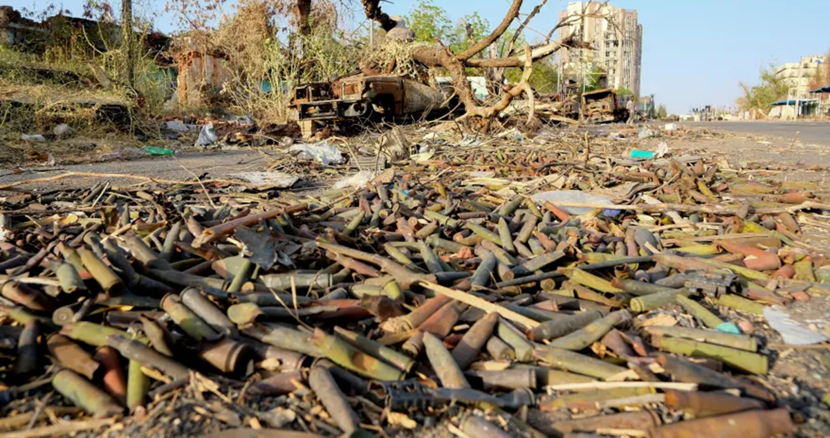 إسلاميو السودان يتطلعون للعودة بعد الحرب من خلال دعم الجيش