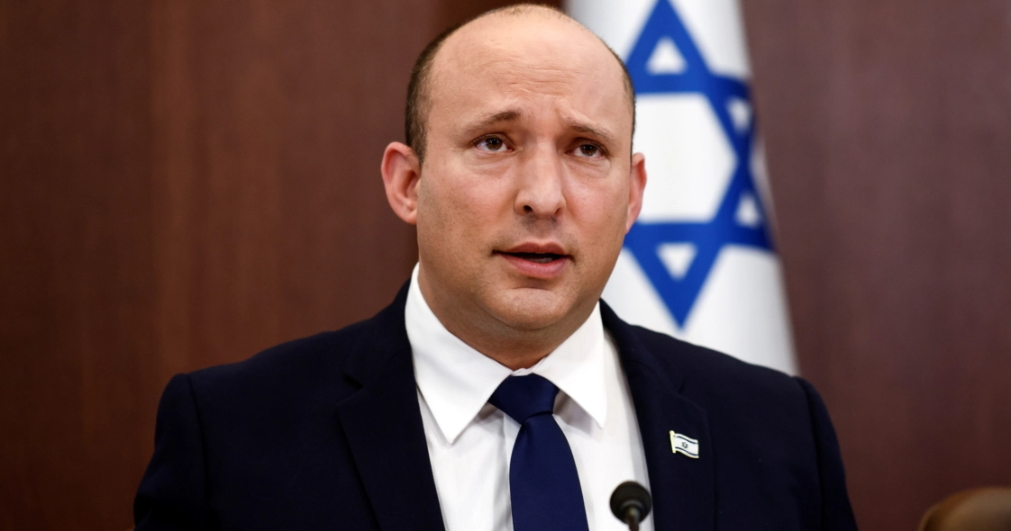 بينت: وضع إسرائيل في انهيار ويجب تغيير الحكومة المدمرة