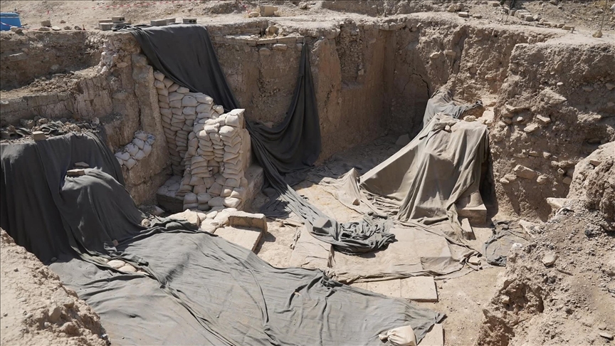 العراق يعلن اكتشاف "أكبر ثور مجنح" بتاريخ الحضارة الآشورية