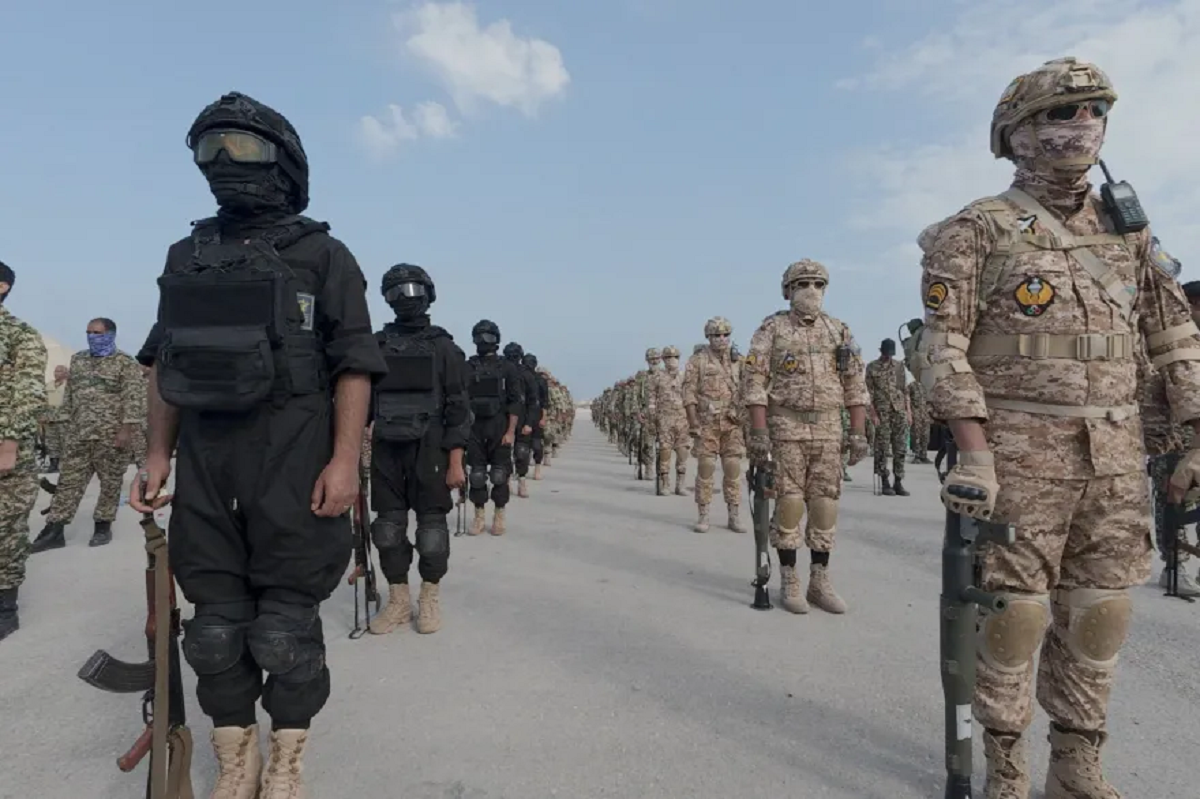 الحرس الثوري الإيراني: الشحن من وإلى موانئ حلفاء إسرائيل وأمريكا محظور