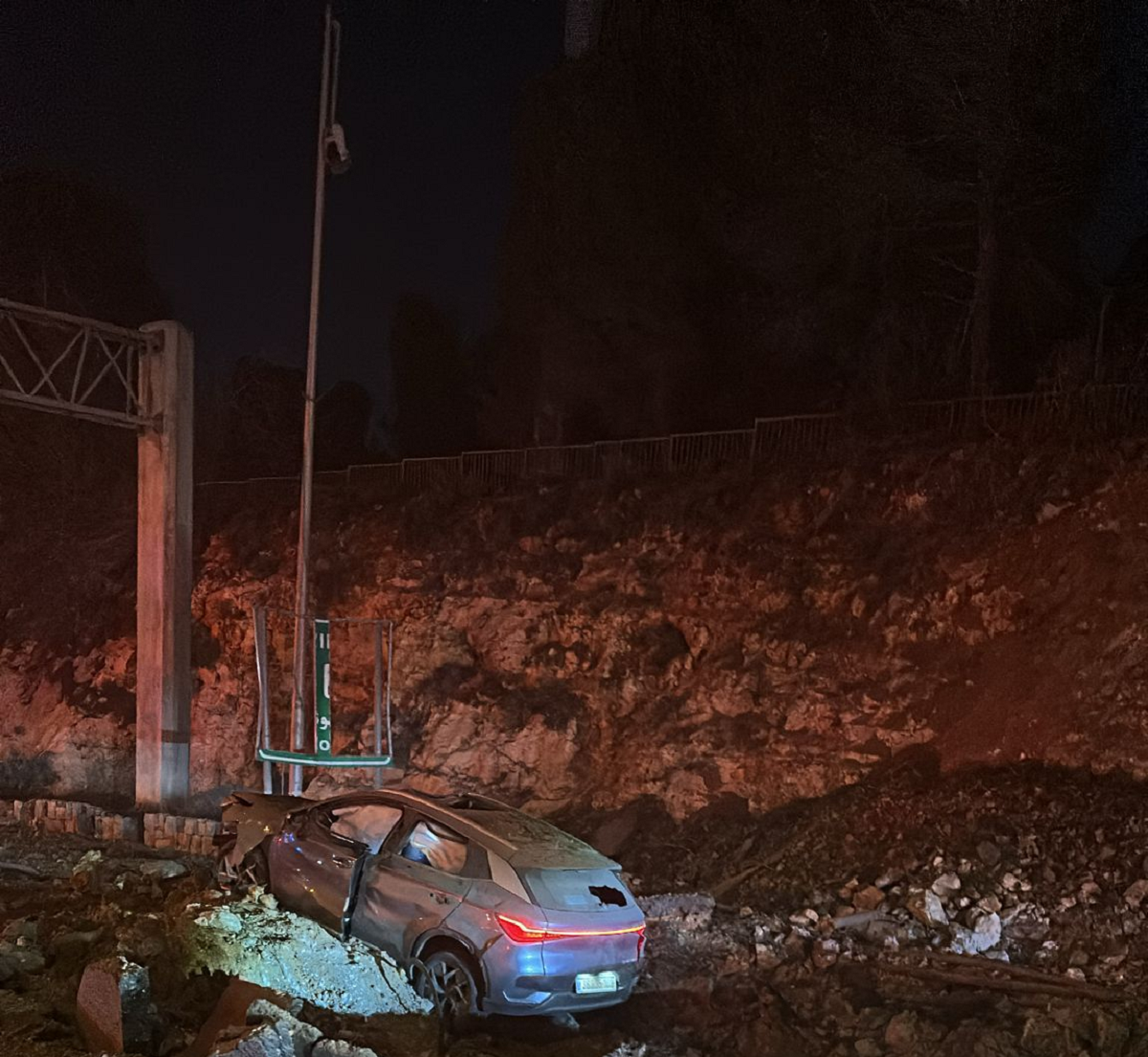 الاسعاف الاسرائيلي: ارتفاع عدد الاصابات في مدينة القدس الى 7 احدهم بحالة خطيرة
