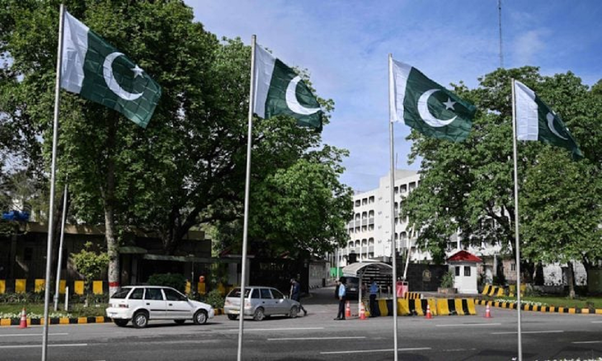 وكالة تسنيم: مضيق هرمز لا يزال نقطة "خلاف حاد" في محادثات إسلام اباد