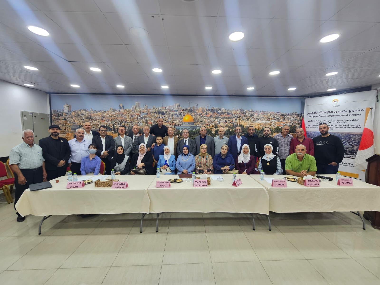 أبو هولي: إطلاق الدفعة الرابعة من مشروع تحسين المخيمات بقلنديا 