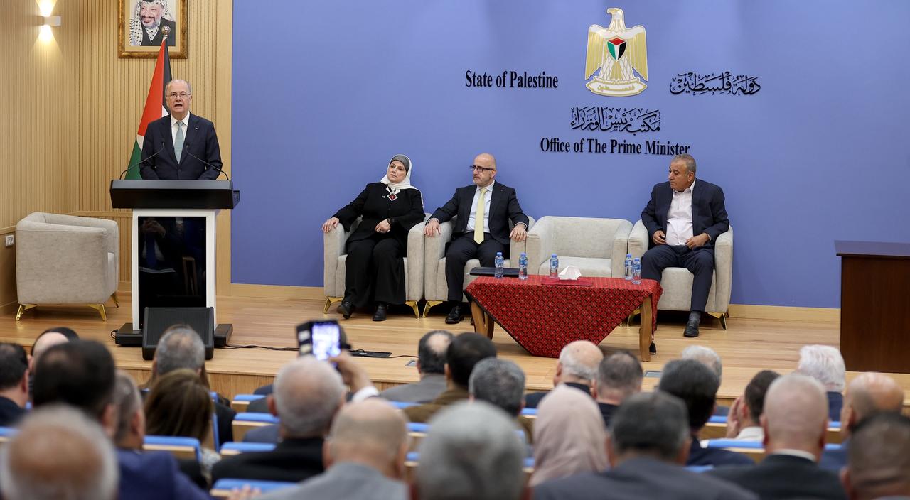 الحكومة تعتمد أكثر من 210 مشاريع تنموية في الضفة وغزة والقدس