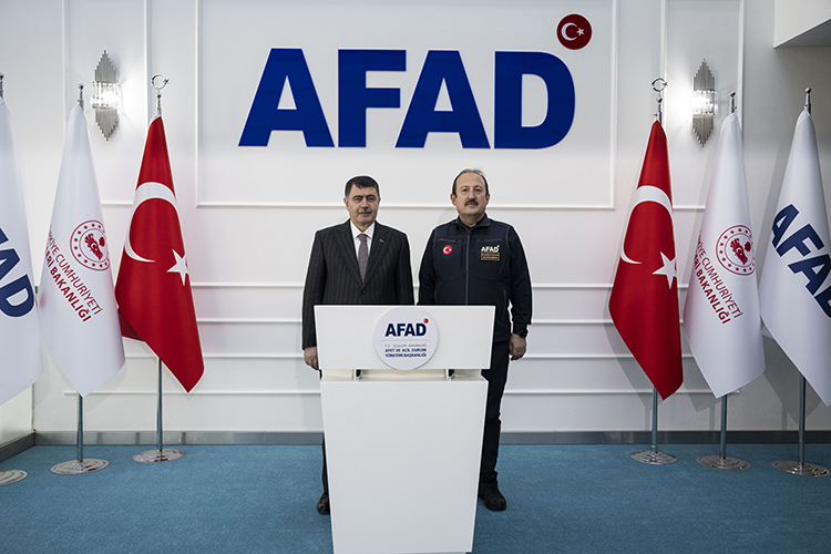 مدارس أنقرة تجمع 2.5 مليون دولار لدعم إعادة إعمار غزة