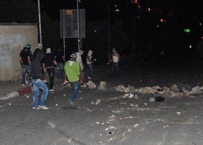 إصابة شاب بقنبلة صوت خلال اقتحام الاحتلال قرية شقبا 