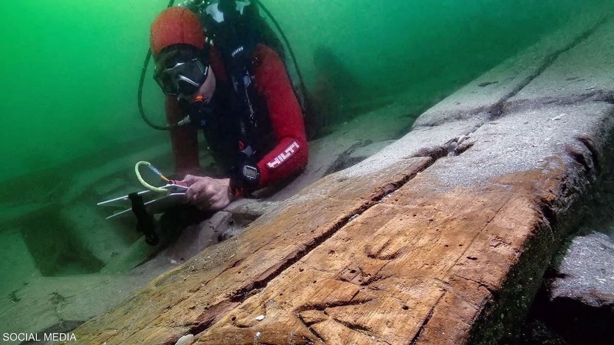  اكتشاف حطام سفينة ترفيهية  عمرها 2000 عام  قبالة الإسكندرية