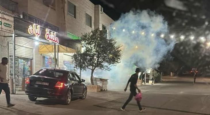 إصابة رضيع بالاختناق خلال اقتحام الاحتلال لمادما