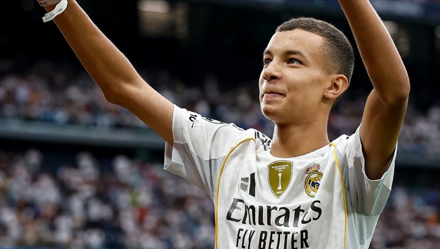  ريال مدريد يهزم إسبانيول ويكرم فتى مغربيا نجا من زلزال 2023