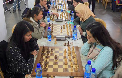 يارا الفقيه تتوج بلقب بطولة سيدات فلسطين للشطرنج
