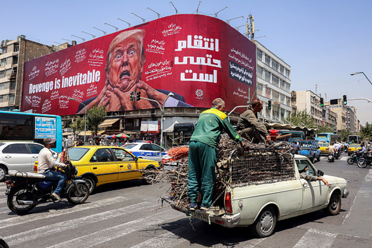 استمرار تبادل رسائل العداء بين أمريكا وإيران قبل اعلان عقوبات جديدة