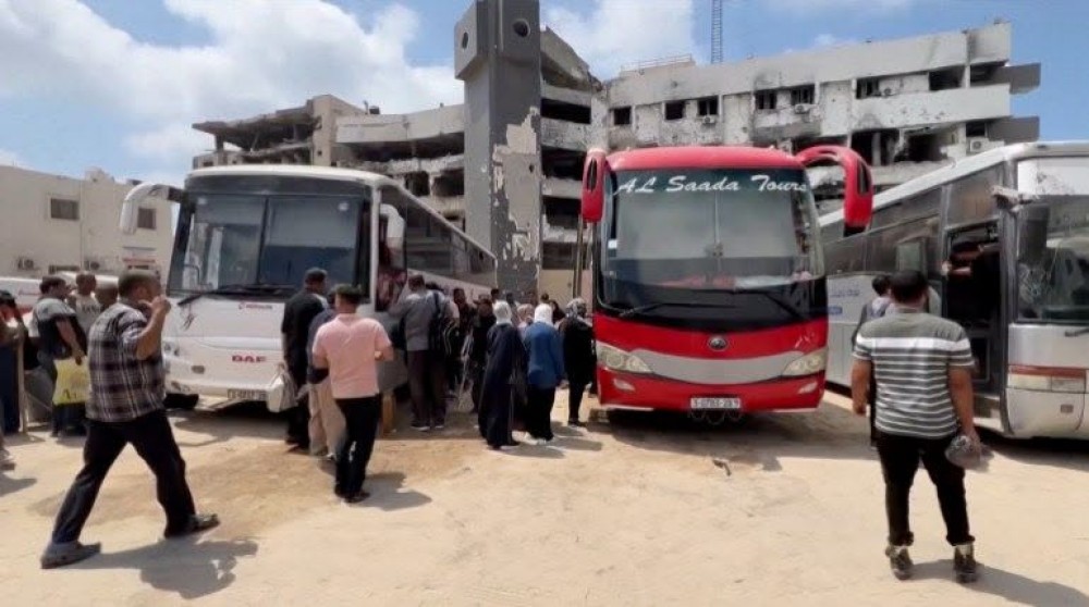نقابة أصحاب شركات الباصات العامة  بغزة تعلن التوجه نحو تعليق نقل الكوادر الطبية